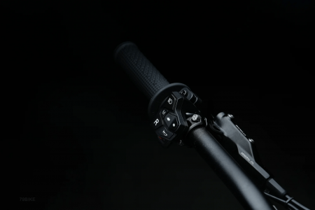 Электромотоцикл эндуро 79bike Falcon Pro красный